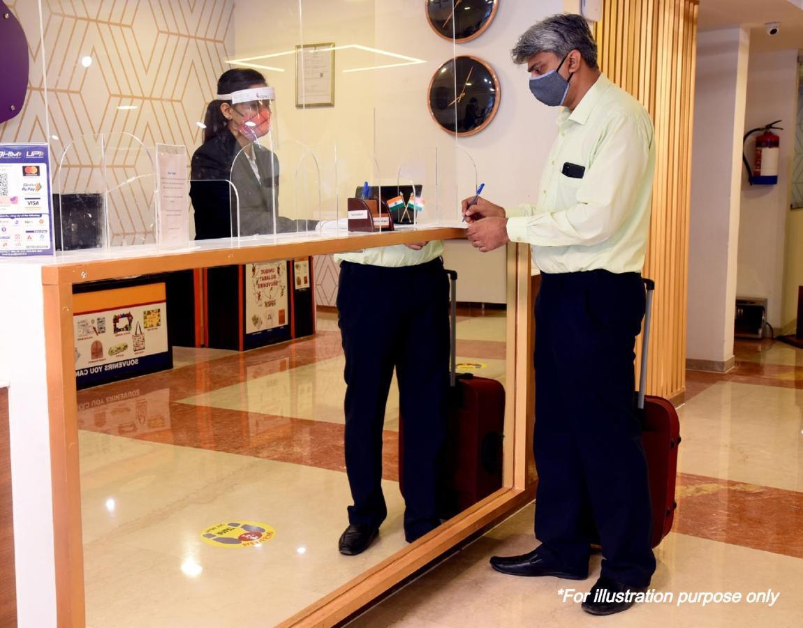 Oyo 24888 Hotel Sham Palace Катра Екстер'єр фото